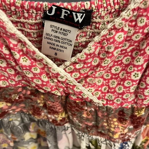 pattern dress - Picture 3 of 3